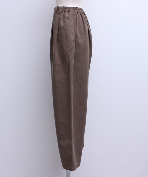 aimer le mieux（エメルミュー）の「aimer　綿テンセルタックストレートパンツ（その他パンツ・レディース・カーキ/オフホワイト/ネイビー・FREE）」の15枚目の写真