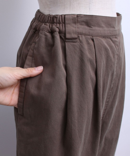 aimer le mieux（エメルミュー）の「aimer　綿テンセルタックストレートパンツ（その他パンツ・レディース・カーキ/オフホワイト/ネイビー・FREE）」の19枚目の写真