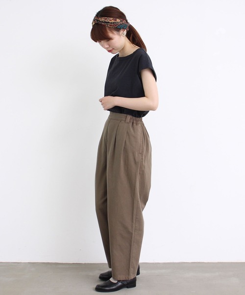 aimer le mieux（エメルミュー）の「aimer　綿テンセルタックストレートパンツ（その他パンツ・レディース・カーキ/オフホワイト/ネイビー・FREE）」の6枚目の写真