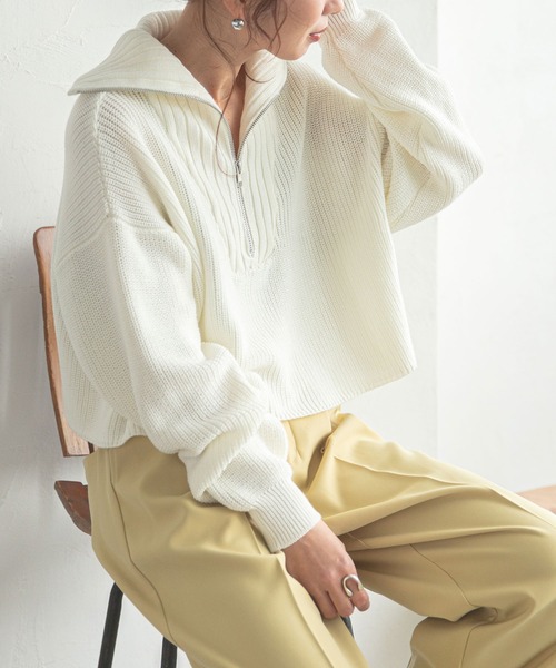 bohmal（ボマール）の「ネックジップ付きニット（ニット/セーター・レディース・ブラック/ホワイト/モカ・FREE）」の2枚目の写真