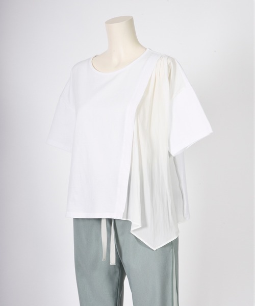 BDONNA（ビドンナ）の「クラシック天竺　異素材切替Vネックカットソー（Tシャツ/カットソー・レディース・ホワイト/カーキ/ブラック・MEDIUM）」の2枚目の写真