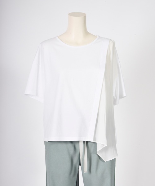 BDONNA（ビドンナ）の「クラシック天竺　異素材切替Vネックカットソー（Tシャツ/カットソー・レディース・ホワイト/カーキ/ブラック・MEDIUM）」の7枚目の写真