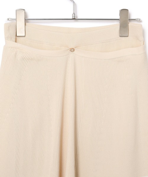 ADAM ET ROPE'（アダムエロペ）の「ラッフルベルト付ニットスカート（スカート・レディース・ダークブラウン/ホワイト系その他5・FREE）」の17枚目の写真