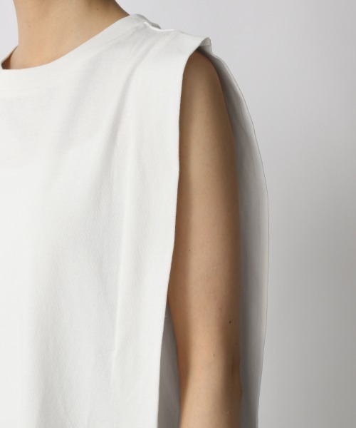 LOWRYS FARM（ローリーズファーム）の「ＵＳＡソデタックノースリーブワンピース　949192（ワンピース・レディース・オフホワイト/ブラック/グリーン/パープル・FREE）」の7枚目の写真