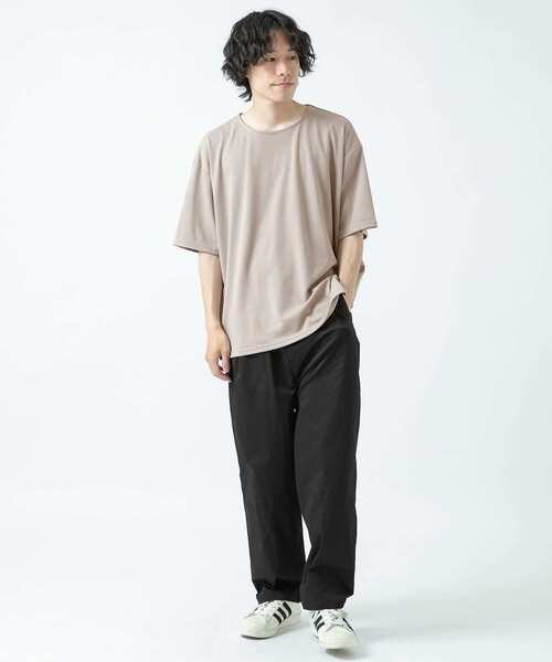 ITEMS URBANRESEARCH(アイテムズ アーバンリサーチ)の「ポンチ5分袖ビッグTシャツ(Tシャツ/カットソー・メンズ・ベージュ/ブラック/オフホワイト/カーキ・MEDIUM/LARGE)」の15枚目の写真