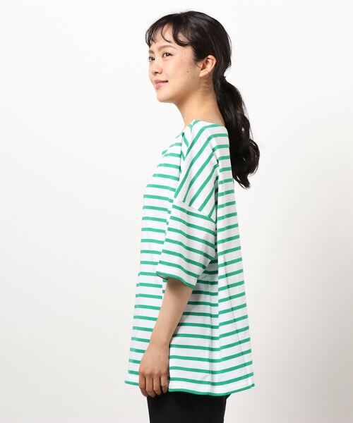 CAPRICIEUX LE'MAGE（カプリシューレマージュ）の「ボーダーワイドTシャツ（Tシャツ/カットソー・レディース・ブルー/グリーン/ブラック・FREE）」の4枚目の写真
