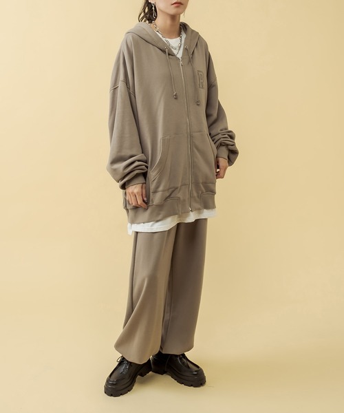 RASVOA（ラスボア）の「【セットアップ着用可】ビンテージダメージＺＩＰパーカー（パーカー・レディース・チャコールグレー/グリーン/グレイッシュベージュ・FREE）」の7枚目の写真