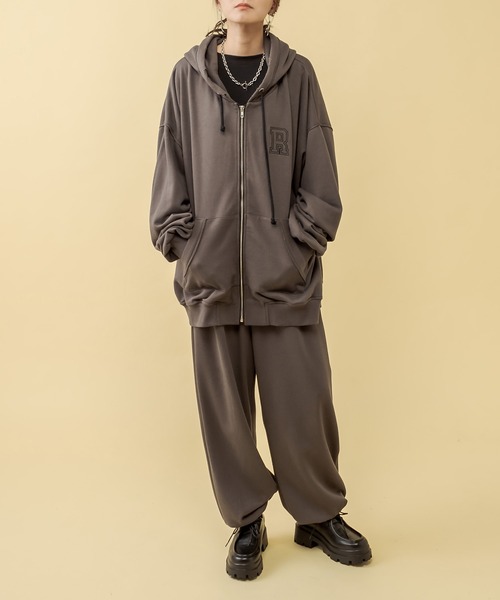 RASVOA（ラスボア）の「【セットアップ着用可】ビンテージダメージＺＩＰパーカー（パーカー・レディース・チャコールグレー/グリーン/グレイッシュベージュ・FREE）」の11枚目の写真