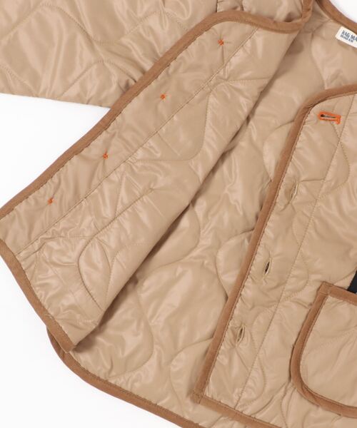 RAGMART（ラグマート）の「ナイロンキルトジャケット（ナイロンジャケット・キッズ・ブラック/ベージュ・110cm/130cm/100cm/120cm）」の4枚目の写真