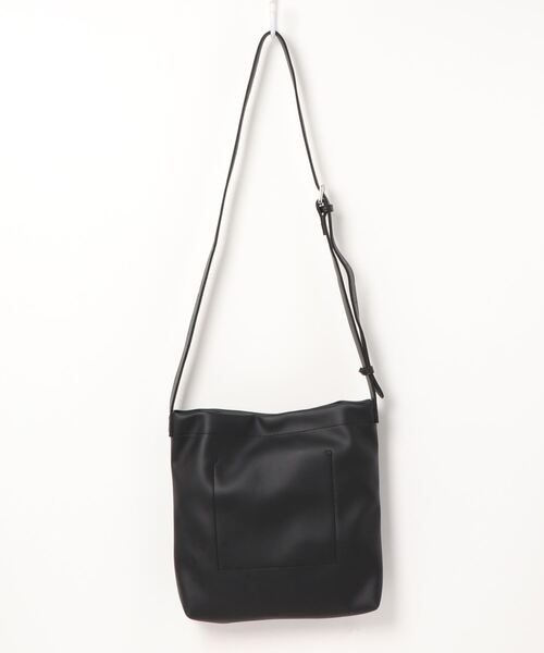 BACK NUMBER（バックナンバー）の「【BACK NUMBER】PU素材ショルダーバッグ（ショルダーバッグ・メンズ・グレー/ブラック・ONE SIZE）」の4枚目の写真