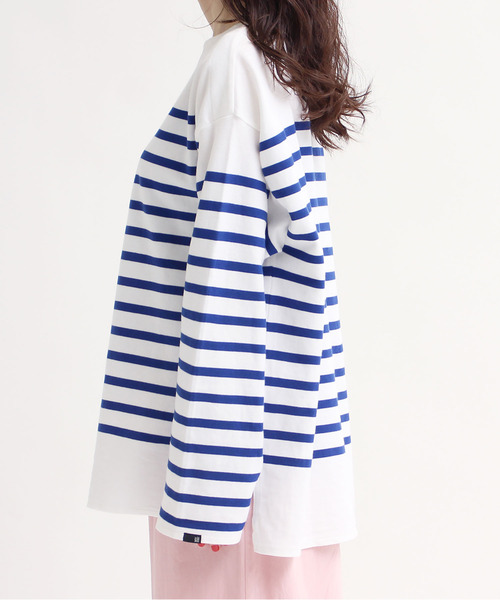 My Fav. CHILD WOMAN（マイファブチャイルドウーマン）の「ラッセルパネルボーダーBIGサイズプルオーバー（Tシャツ/カットソー・レディース・ブルー・FREE）」の22枚目の写真