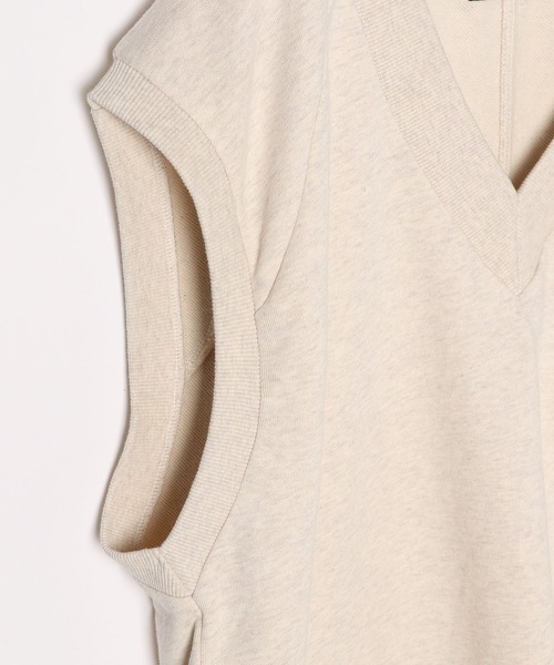 PAGEBOY(ページボーイ)の「ウラケVネックBIGベスト(ベスト・レディース・ブラック/オートミール・FREE)」の6枚目の写真