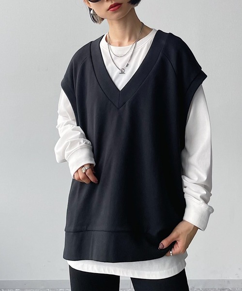 PAGEBOY(ページボーイ)の「ウラケVネックBIGベスト(ベスト・レディース・ブラック/オートミール・FREE)」の12枚目の写真