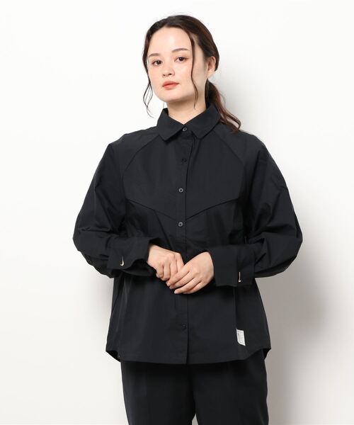 NIKE(ナイキ)の「【NIKE】NSW アイコン クラッシュ ウーブン L/S トップ(シャツ/ブラウス・レディース・ブラック・SMALL/MEDIUM)」の1枚目の写真