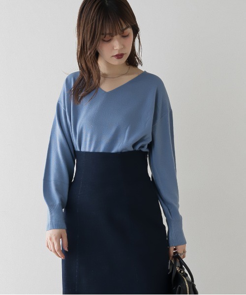 natural couture(ナチュラルクチュール)の「【大好評リバイバルアイテム】プチプラカシミヤタッチVネックニット(ニット/セーター・レディース・ブラック/ベージュ/オフホワイト/ピンク/ブルー/レンガ・FREE)」の19枚目の写真