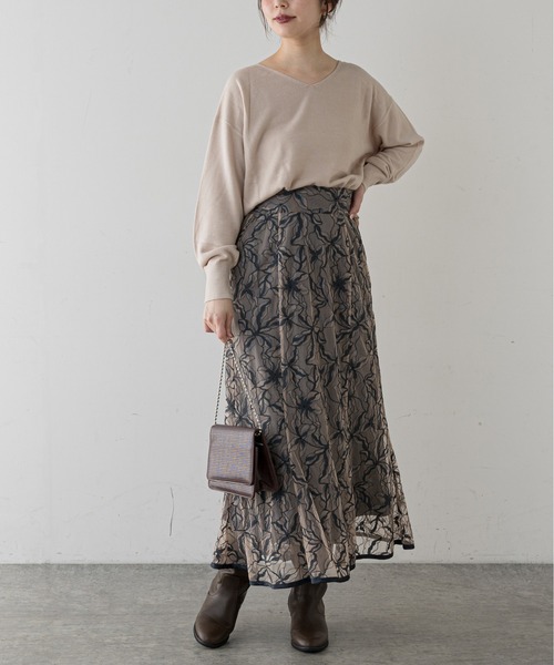 natural couture(ナチュラルクチュール)の「【大好評リバイバルアイテム】プチプラカシミヤタッチVネックニット(ニット/セーター・レディース・ブラック/ベージュ/オフホワイト/ピンク/ブルー/レンガ・FREE)」の17枚目の写真