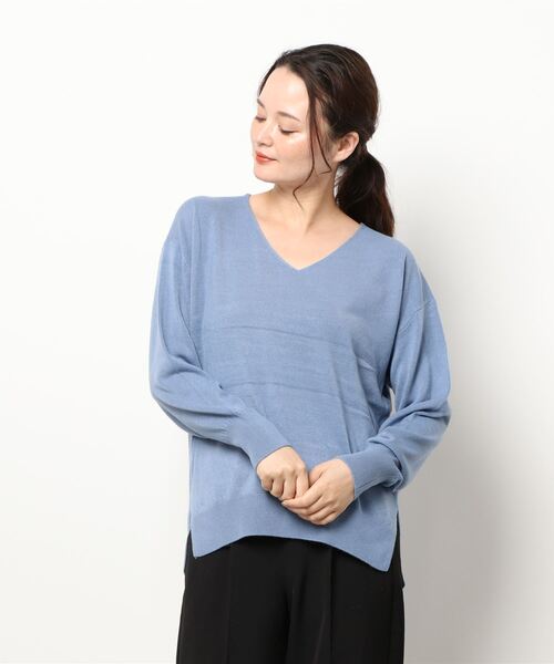 natural couture(ナチュラルクチュール)の「【大好評リバイバルアイテム】プチプラカシミヤタッチVネックニット(ニット/セーター・レディース・ブラック/ベージュ/オフホワイト/ピンク/ブルー/レンガ・FREE)」の22枚目の写真