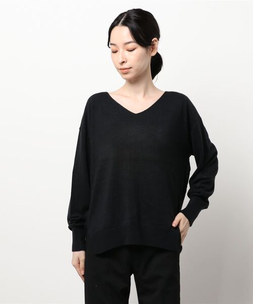 natural couture(ナチュラルクチュール)の「【大好評リバイバルアイテム】プチプラカシミヤタッチVネックニット(ニット/セーター・レディース・ブラック/ベージュ/オフホワイト/ピンク/ブルー/レンガ・FREE)」の14枚目の写真
