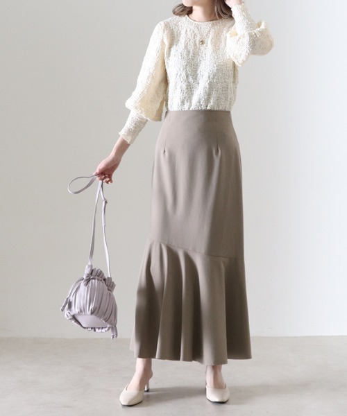 Cheek（チーク）の「Ｔ／Ｒヘムラインスカート（スカート・レディース・ブラウン/ブルー/グレイッシュベージュ/カーキ・SMALL/MEDIUM）」の15枚目の写真