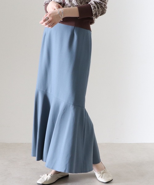 Cheek（チーク）の「Ｔ／Ｒヘムラインスカート（スカート・レディース・ブラウン/ブルー/グレイッシュベージュ/カーキ・SMALL/MEDIUM）」の8枚目の写真