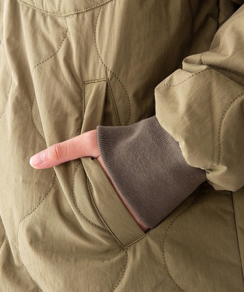 BEN DAVIS(ベンデイビス)の「【BEN DAVIS/ベンデイビス】ノーカラーミリタリー中綿キルトジャケット(ミリタリージャケット・メンズ・ブラック/カーキ・SMALL/MEDIUM/LARGE/X-LARGE)」の18枚目の写真