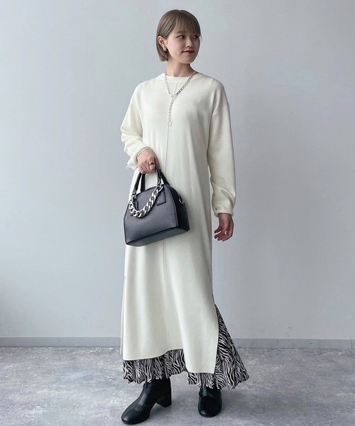 PAGEBOY(ページボーイ)の「ウインドヨークニットワンピース(ワンピース・レディース・ブラック/オフホワイト/グリーン系その他/アクア・FREE)」の22枚目の写真