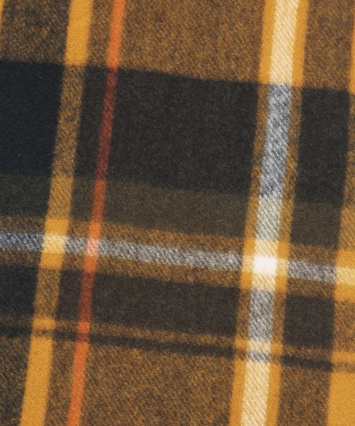 LEPSIM（レプシィム）の「洗える高密度チェックストール　214537（ストール/ショール・レディース・ベージュ/レッド/イエロー/グレイッシュベージュ/オフホワイト/ライトグレー・ONE SIZE）」の8枚目の写真