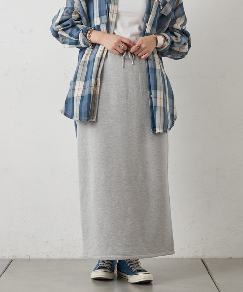 CIAOPANIC TYPY(チャオパニックティピー)の「スウェードライク裏毛スカート(スカート・レディース・ライトグレー/レッド/アイボリー・ONE SIZE)」の12枚目の写真