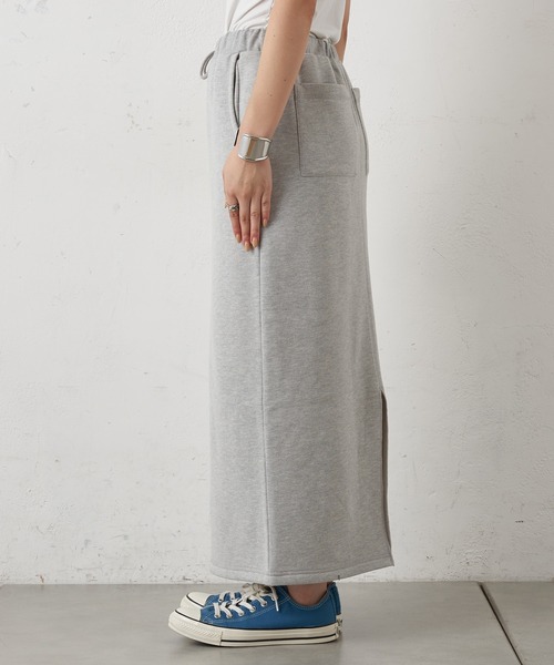 CIAOPANIC TYPY(チャオパニックティピー)の「スウェードライク裏毛スカート(スカート・レディース・ライトグレー/レッド/アイボリー・ONE SIZE)」の7枚目の写真
