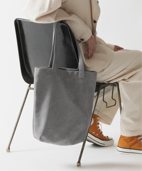 JOURNAL STANDARD relume（ジャーナルスタンダード　レリューム）の「【WEB限定】【追加】テック スウェード トートバッグ（トートバッグ・メンズ・ブラック/グレー/グレー系その他/ベージュ/カーキ/ピンク・FREE）」の4枚目の写真