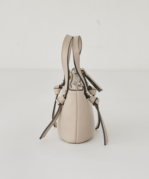 BEARDSLEY（ビアズリー）の「《GIANNI NATARO CAROL J》ミニショルダーバッグ（ショルダーバッグ・レディース・ベージュ/グリーン・FREE）」の12枚目の写真