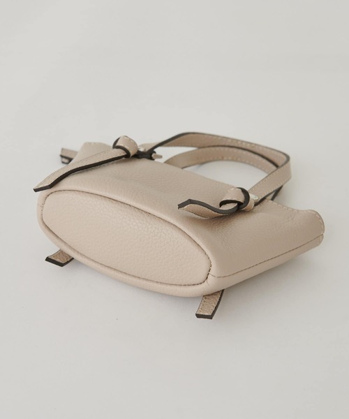 BEARDSLEY（ビアズリー）の「《GIANNI NATARO CAROL J》ミニショルダーバッグ（ショルダーバッグ・レディース・ベージュ/グリーン・FREE）」の5枚目の写真