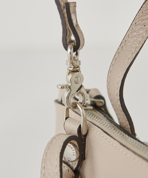 BEARDSLEY（ビアズリー）の「《GIANNI NATARO CAROL J》ミニショルダーバッグ（ショルダーバッグ・レディース・ベージュ/グリーン・FREE）」の13枚目の写真