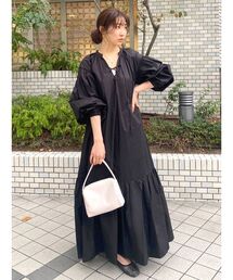 Ungrid | レースアップティアードマキシワンピース ( ボリュームスリーブ )(ワンピース)