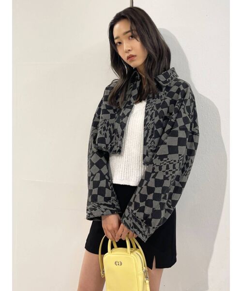 EMODA（エモダ）の「ブラッシュオーバーベスト（ベスト・レディース・ホワイト/ブラック/グリーン・FREE）」の8枚目の写真