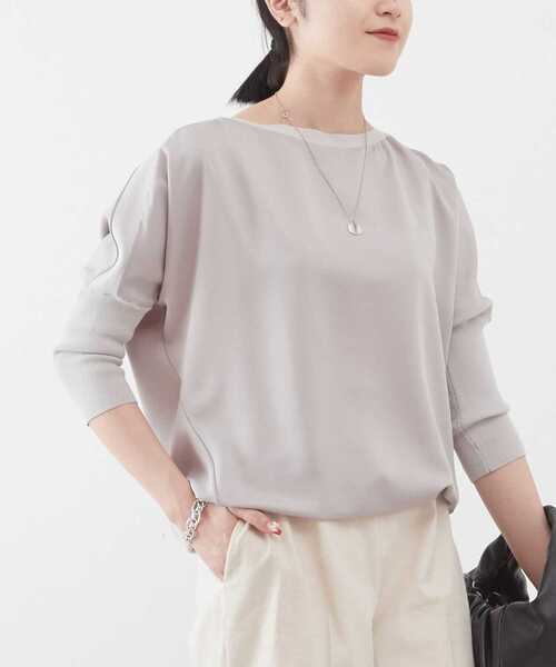 Liesse（リエス）の「ボートネック布帛コンビプルオーバー（ニット/セーター・レディース・オフホワイト/グレイッシュベージュ/イエロー・FREE）」の3枚目の写真