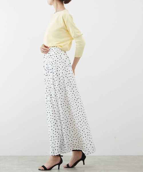 Liesse（リエス）の「ボートネック布帛コンビプルオーバー（ニット/セーター・レディース・オフホワイト/グレイッシュベージュ/イエロー・FREE）」の6枚目の写真