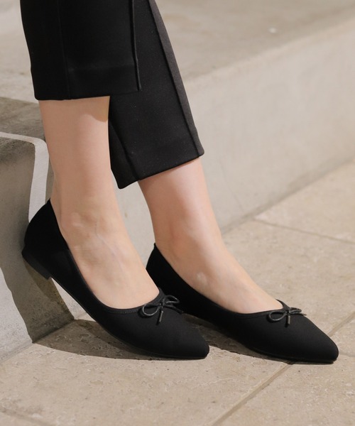 Honeys(ハニーズ)の「ポインテッドトゥバレエ(バレエシューズ・レディース・ブラック/モカ/ベージュ・22.5/23.5/24.0/23.0/24.5)」の2枚目の写真