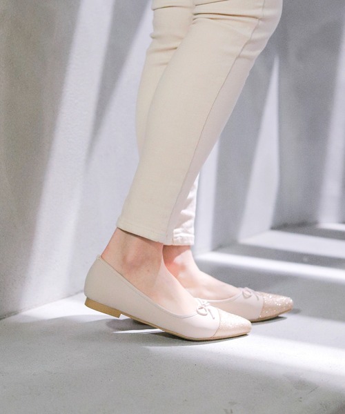 Honeys(ハニーズ)の「ポインテッドトゥバレエ(バレエシューズ・レディース・ブラック/モカ/ベージュ・22.5/23.5/24.0/23.0/24.5)」の6枚目の写真