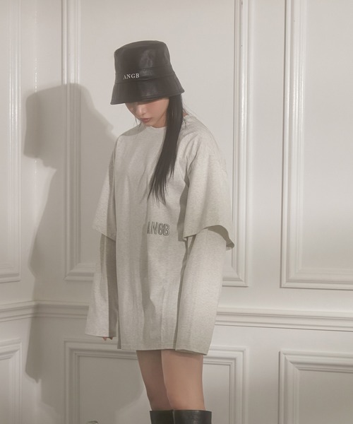 ANDGEEBEE（アンジービー）の「UNISEX レイヤードスリーブロンT（Tシャツ/カットソー・レディース・オートミール/ブラック・MEDIUM）」の8枚目の写真