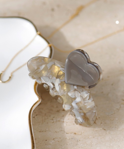 ANEMONE（アネモネ）の「ハートポイントミニバンス（バレッタ/ヘアクリップ・レディース・ブルー/グレー/ブラウン・FREE）」の2枚目の写真