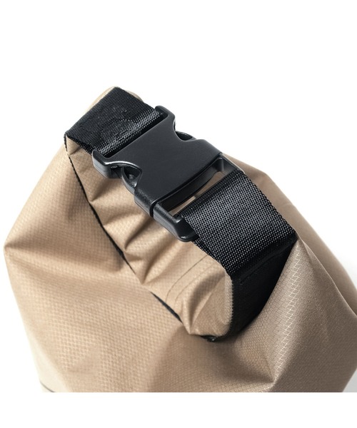 F.C.Real Bristol（エフシーレアルブリストル）の「TEAM DRY BAG（ハンドバッグ・メンズ・ブラック/ベージュ/グリーン・FREE）」の19枚目の写真