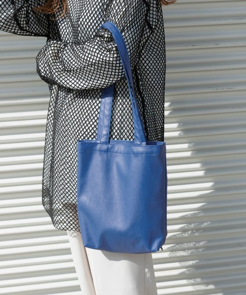 SMELLY（スメリー）の「フェイクレザーミニトート（トートバッグ・レディース・ブラック/ミント/アイボリー/ブルー/グリーン系その他/パープル・-）」の22枚目の写真