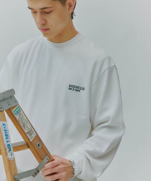 MAISON CLUB（メゾンクラブ）の「【MAISON CLUB】Thermal Crewneck Sweater Tee KKP/　サーマルクルーネックスウェット（スウェット・メンズ・ブルー/ブラック系その他2/ブラック系その他3/ブラック/ネイビー/グレー/グレー系その他2/ブラック系その他4/ホワイト・3/4/5/6/1/2/M/L）」の3枚目の写真