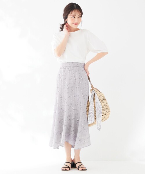 ANY SIS(エニィスィス)の「プレーティングジャージーアーモンドスリーブ カットソー(Tシャツ/カットソー・レディース・ライトイエロー系/ブラック系/ホワイト系/ピンク系/ブラック系2/黄土色系・2)」の13枚目の写真