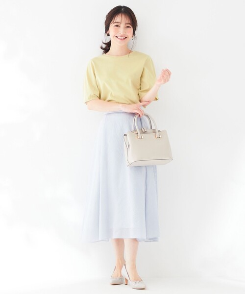 ANY SIS(エニィスィス)の「プレーティングジャージーアーモンドスリーブ カットソー(Tシャツ/カットソー・レディース・ライトイエロー系/ブラック系/ホワイト系/ピンク系/ブラック系2/黄土色系・2)」の16枚目の写真