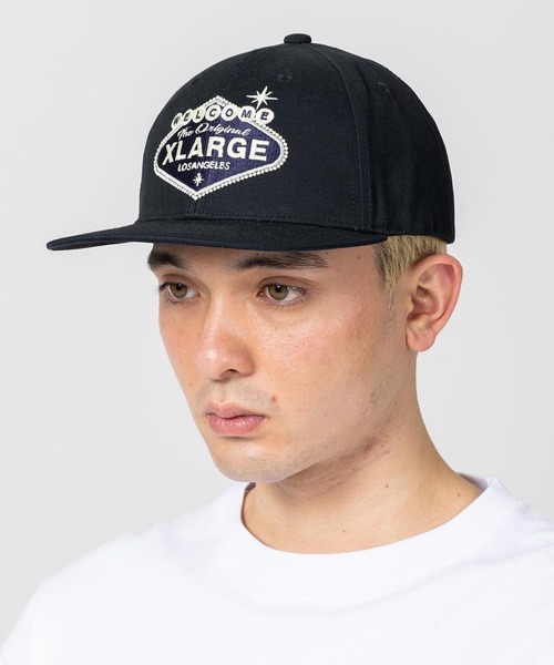 XLARGE(エクストララージ)の「SIGN LOGO 6PANEL CAP(キャップ・メンズ・ホワイト/ブラック・ONE SIZE)」の2枚目の写真