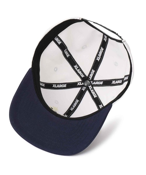 XLARGE(エクストララージ)の「SIGN LOGO 6PANEL CAP(キャップ・メンズ・ホワイト/ブラック・ONE SIZE)」の6枚目の写真