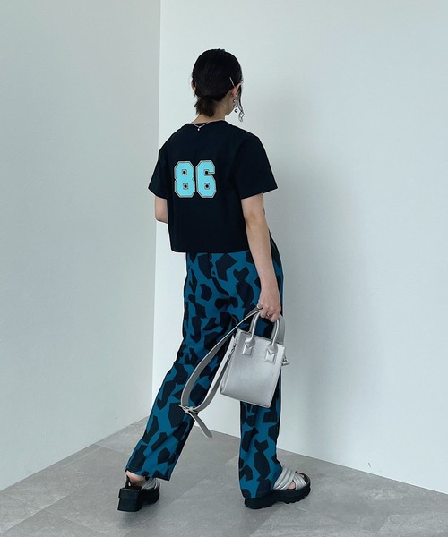 PAGEBOY（ページボーイ）の「ナンバーカレッジショートTシャツ（Tシャツ/カットソー・レディース・ブラック/オフホワイト/オートミール・FREE）」の11枚目の写真