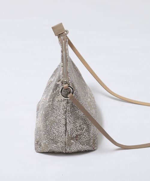 tee Lisa（ティーリサ）の「【TEE LISA/ ティーリサ】メタリックスタンプワンショルダーバッグ（ショルダーバッグ・レディース・ベージュ系その他3・FREE）」の3枚目の写真